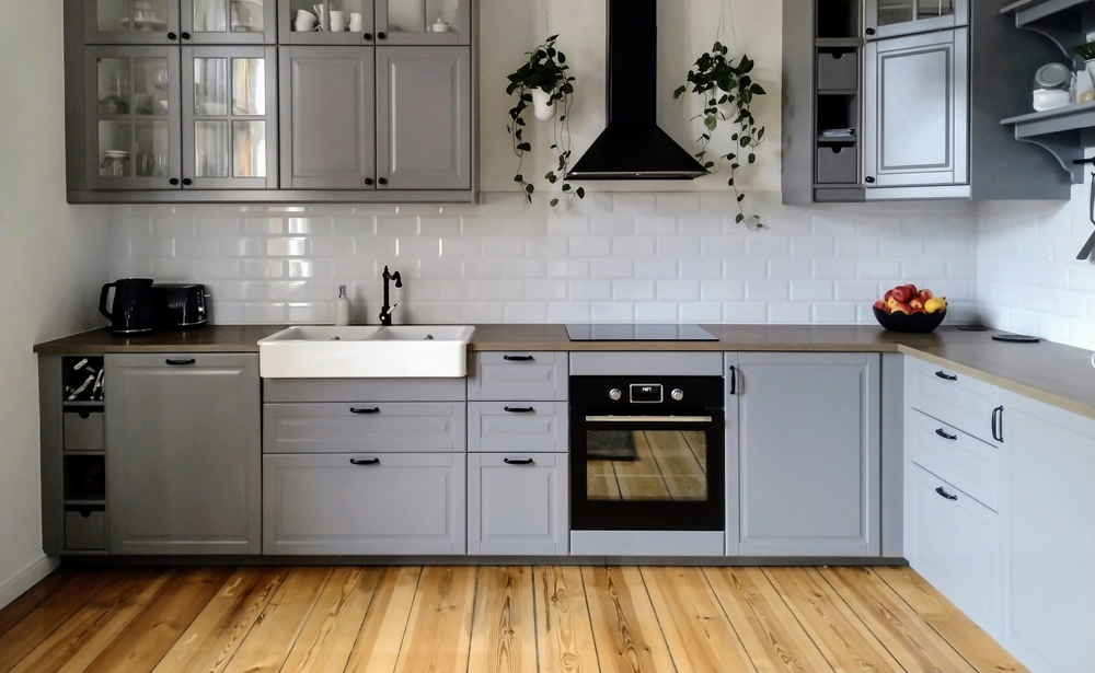 building & maintenance in 